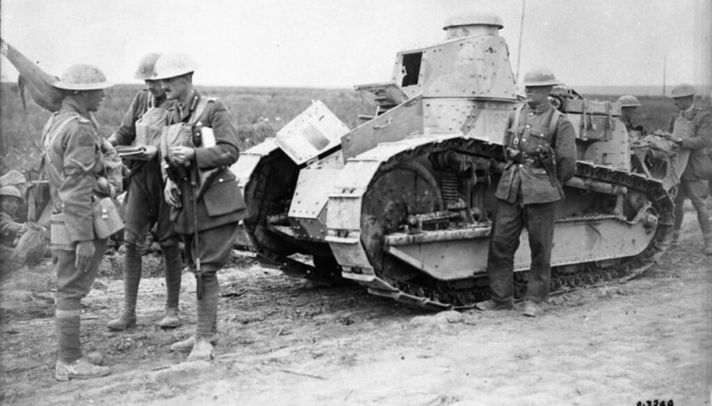 149_Gen. Odlum giving instructions to a machine gunner. Advance East of Arras. September, 1918